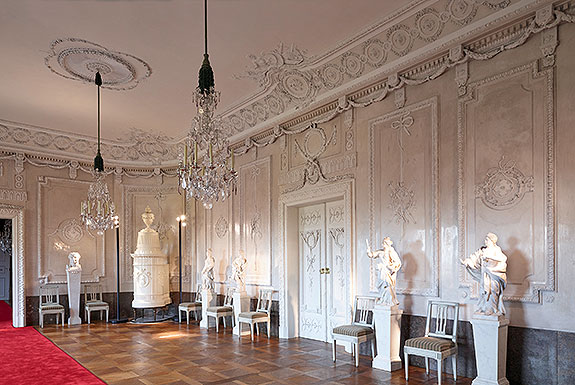 Picture: Prince-Bishop's Apartments, Room 18